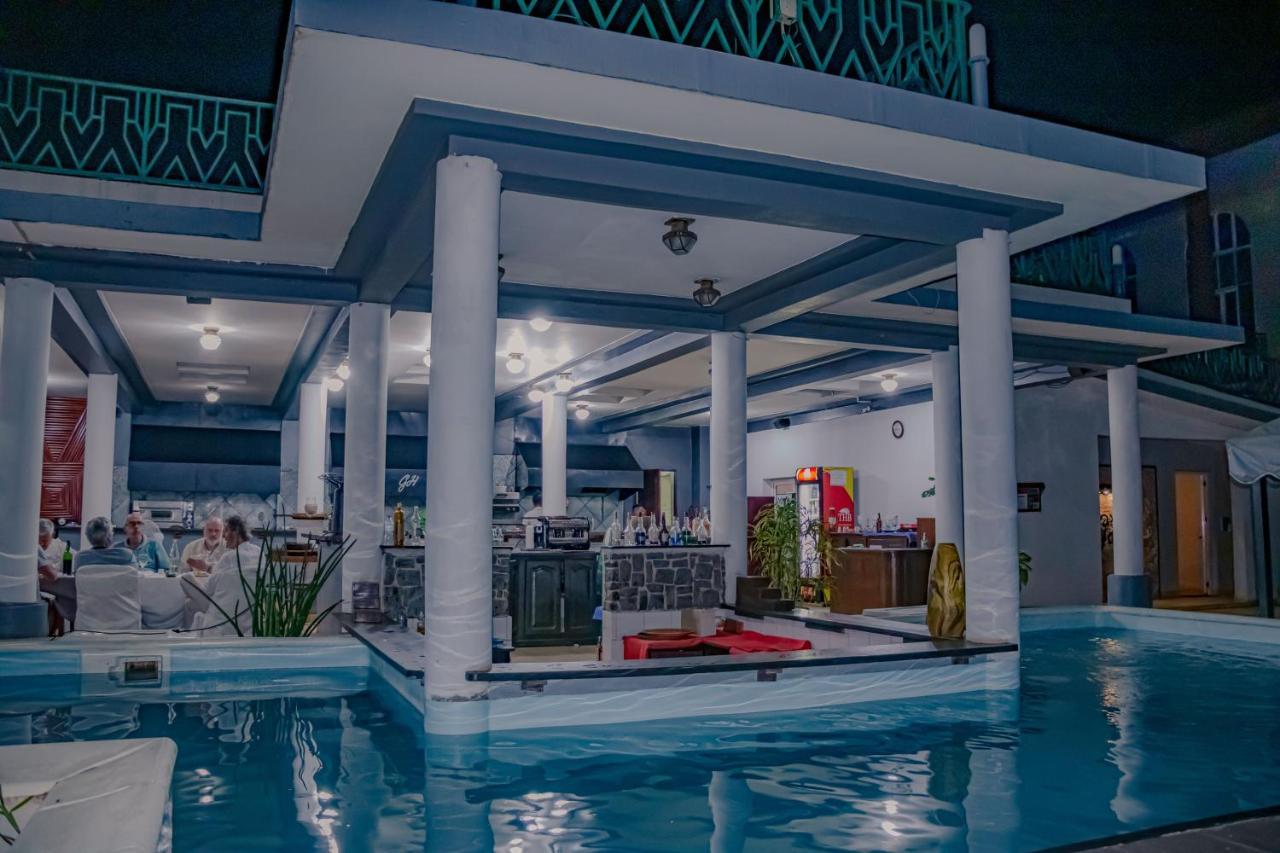 Le Grand Hotel Diego Antsiranana Exteriör bild