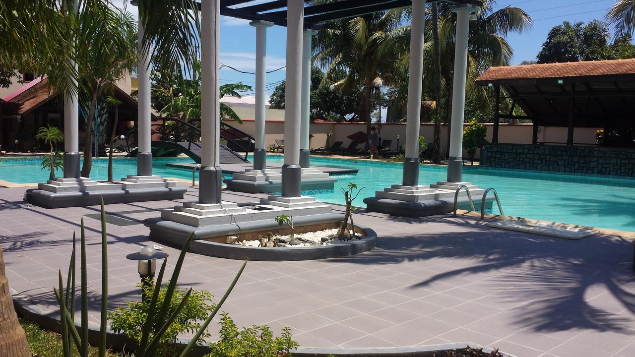 Le Grand Hotel Diego Antsiranana Exteriör bild